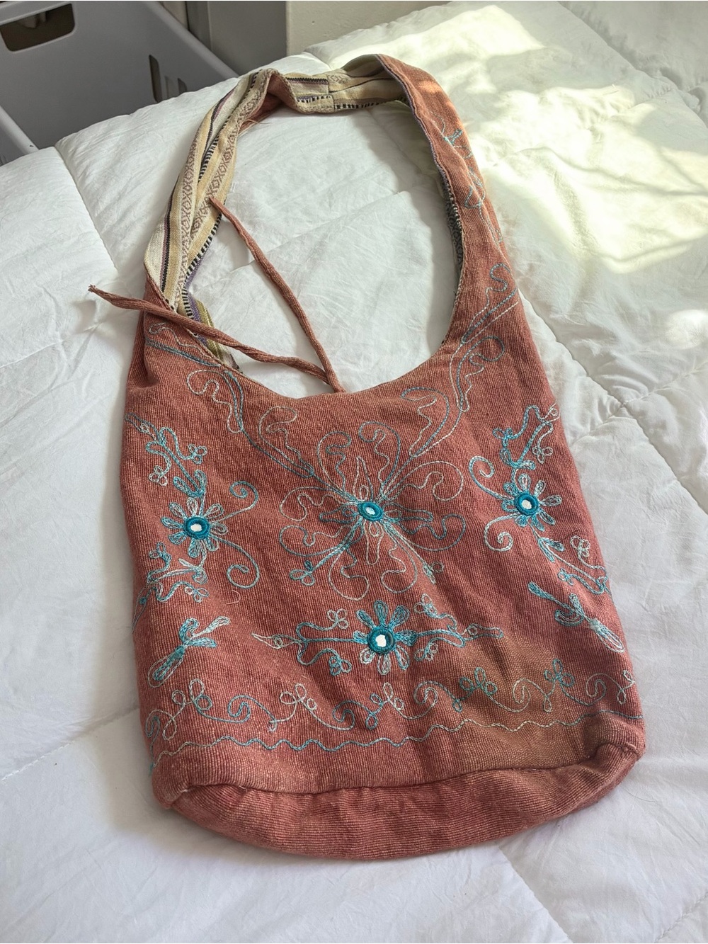 EARTH DIVAS Far Trade Made boho reversible tote - Picture 6 of 7